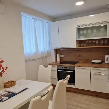 Gea 2 Tour As * Liubliana