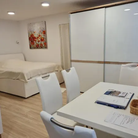 Appartamento Gea 2 Tour As *